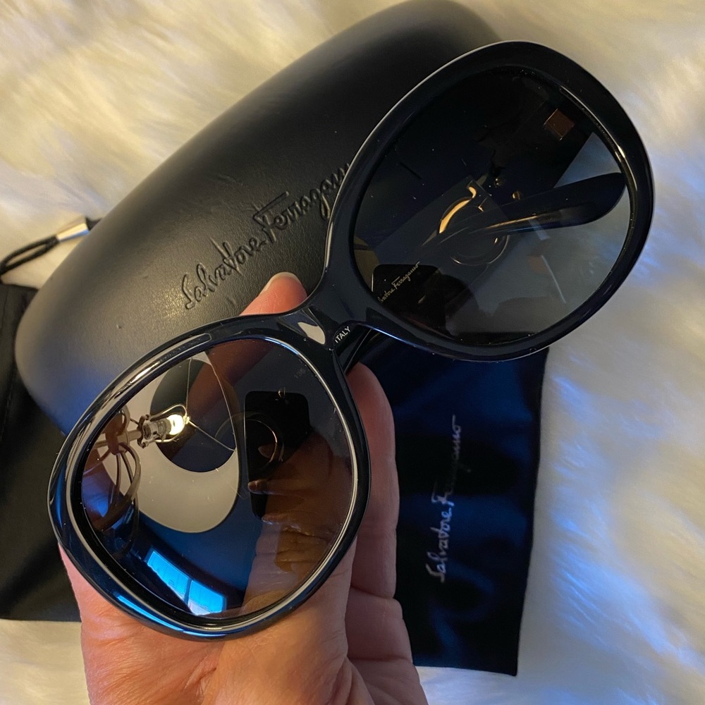 SALVATORE FERRAGAMO Sunglasses